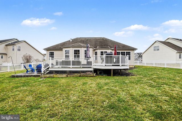 183 N ALPINE DR, York, PA 17408