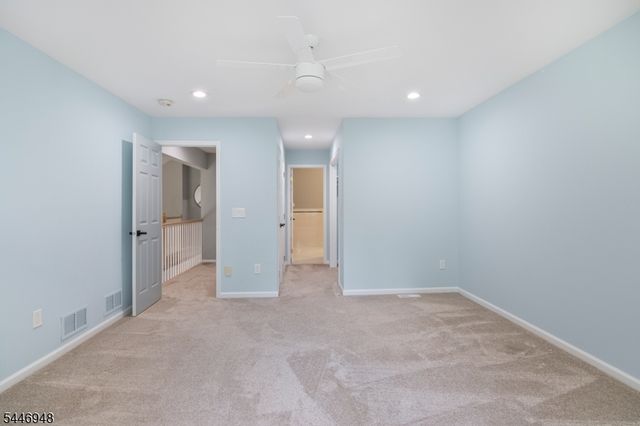 8 Clements Ct, Roseland Boro, NJ 07068