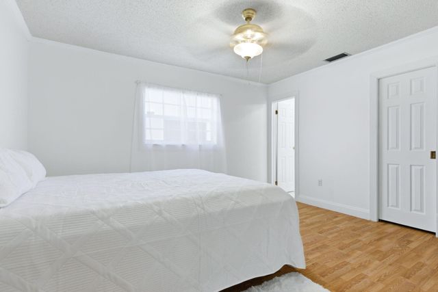 10691 NW 26th Place, Sunrise, FL 33322