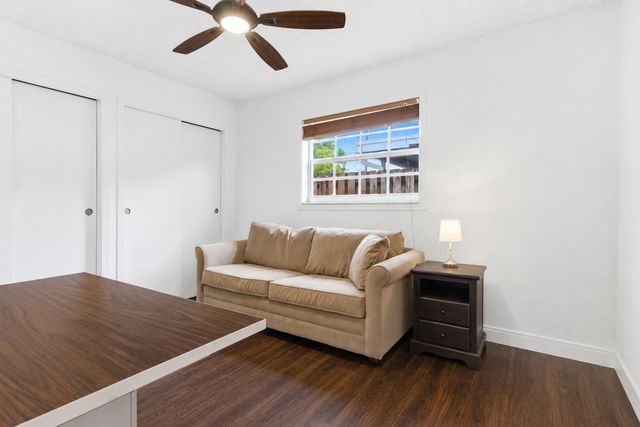 10691 NW 26th Place, Sunrise, FL 33322
