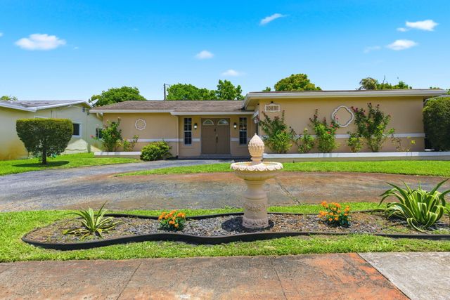 10691 NW 26th Place, Sunrise, FL 33322