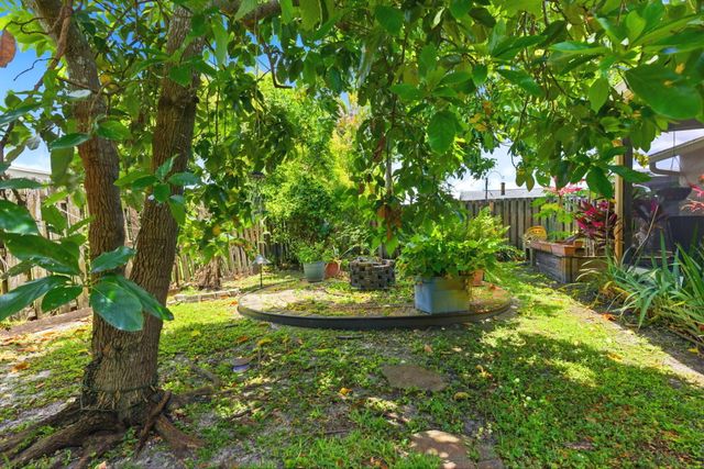 10691 NW 26th Place, Sunrise, FL 33322