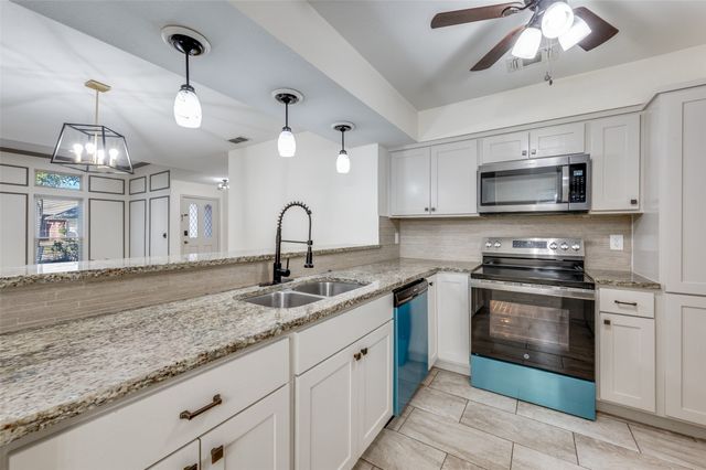 1110 Capitol Court, Irving, TX 75060