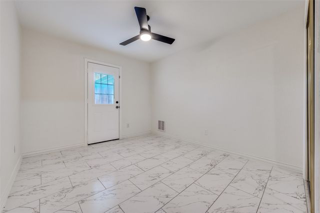 1110 Capitol Court, Irving, TX 75060