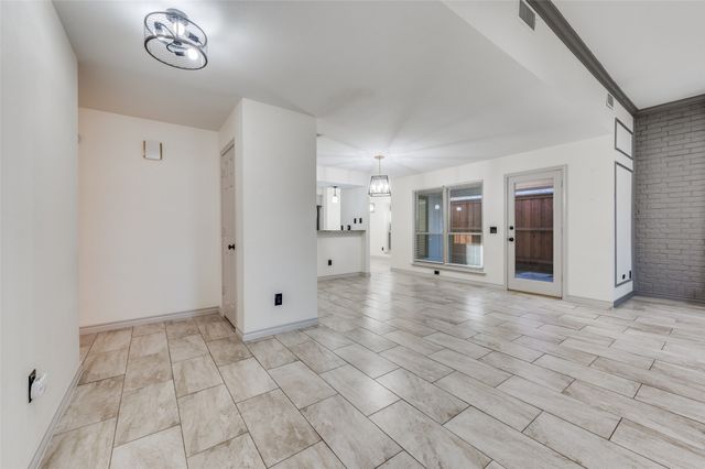 1110 Capitol Court, Irving, TX 75060