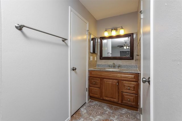 3321 KNIGHTSBRIDGE ROAD, Orlando, FL 32818