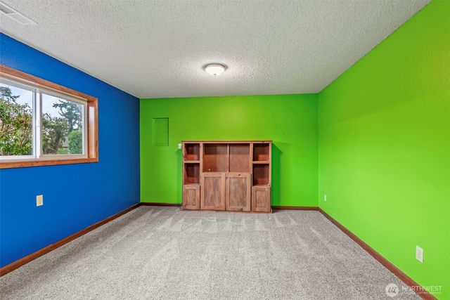 2110 Sycamore Street, Longview, WA 98632