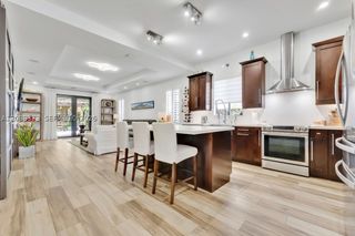 14601 SW 18th St, Miami, FL 33175