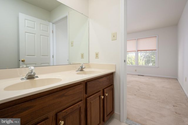 553 EXETER CT, Ambler, PA 19002