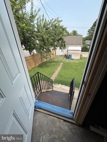 14 3RD AVE, Baltimore, MD 21225