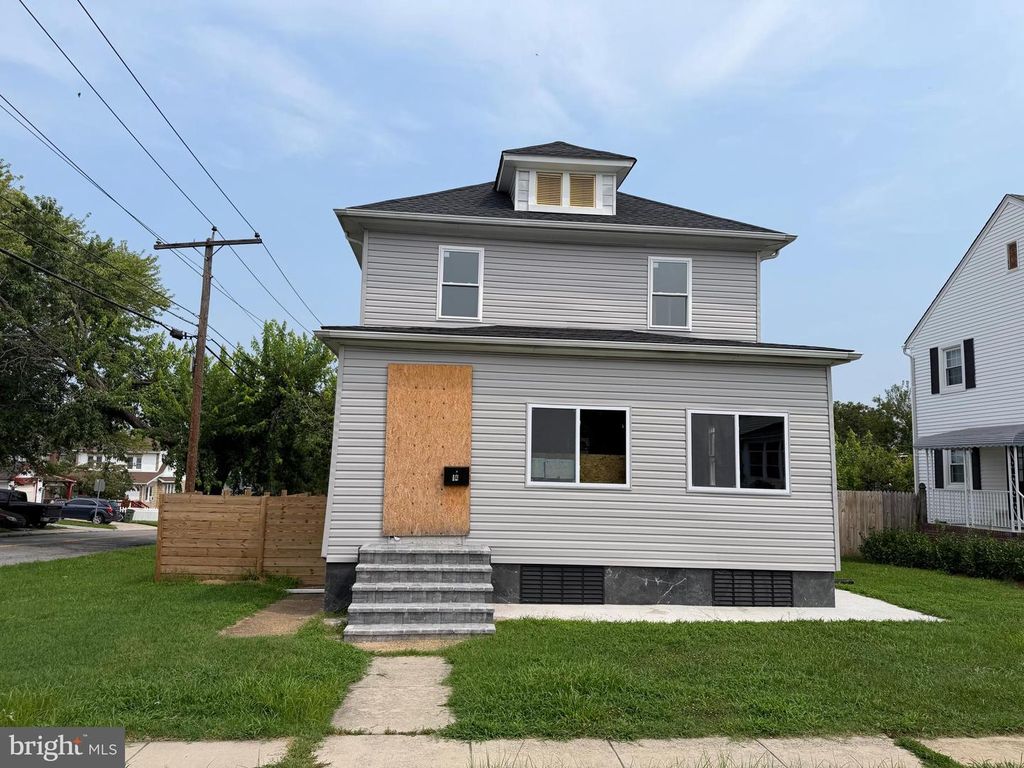 14 3RD AVE, Baltimore, MD 21225