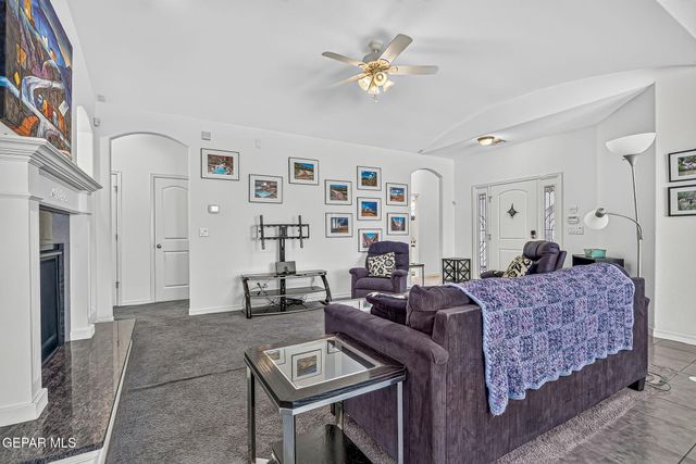 3151 HIDDEN CREEK Drive, El Paso, TX 79938