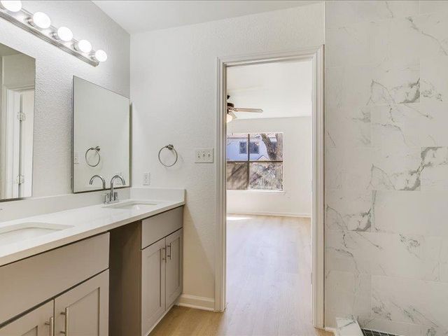 817 Smoke Signal PASS, Pflugerville, TX 78660