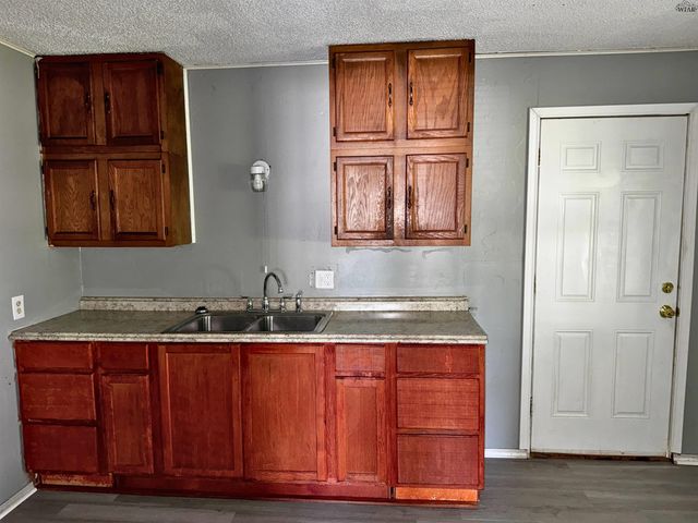 2604 WENONAH AVENUE, Wichita Falls, TX 76309