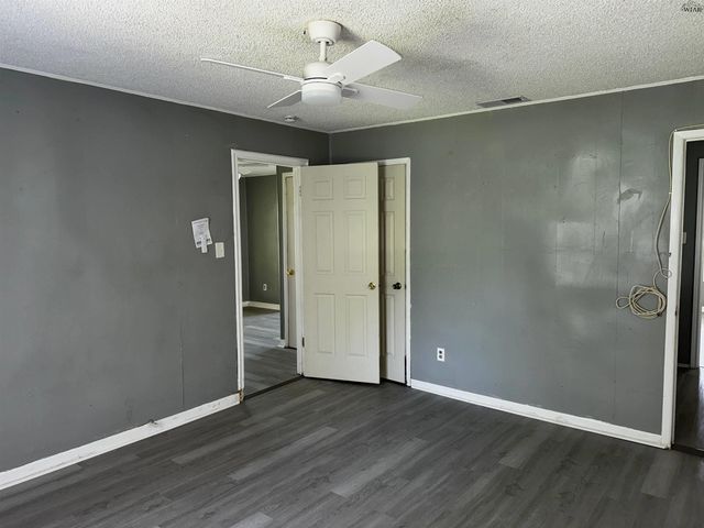 2604 WENONAH AVENUE, Wichita Falls, TX 76309