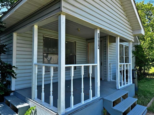 2604 WENONAH AVENUE, Wichita Falls, TX 76309