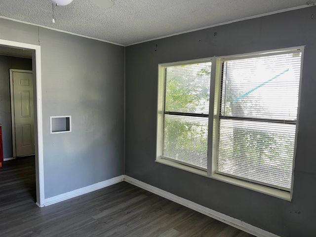 2604 WENONAH AVENUE, Wichita Falls, TX 76309