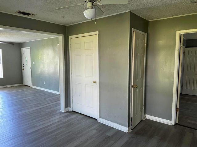 2604 WENONAH AVENUE, Wichita Falls, TX 76309