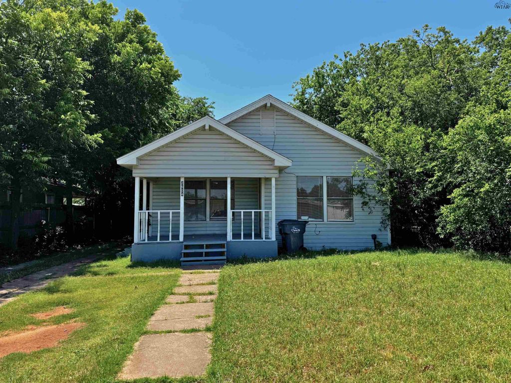2604 WENONAH AVENUE, Wichita Falls, TX 76309