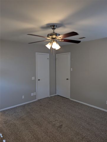 1820 Warren Lane, Fort Worth, TX 76112