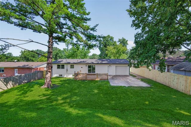 11214 Terry Avenue, Bridgeton, MO 63044