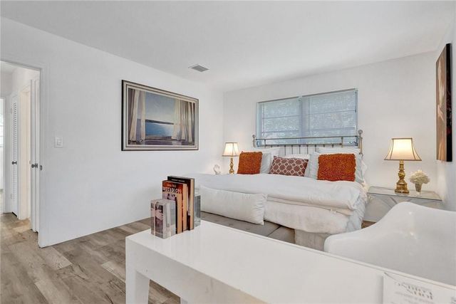 5101 NE 27th Avenue, Lighthouse Point, FL 33064