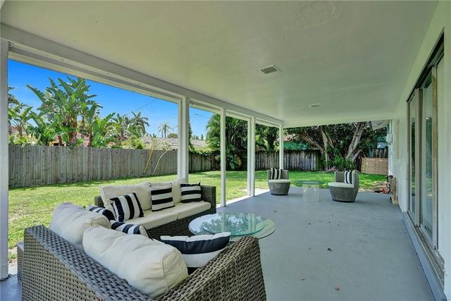 5101 NE 27th Avenue, Lighthouse Point, FL 33064