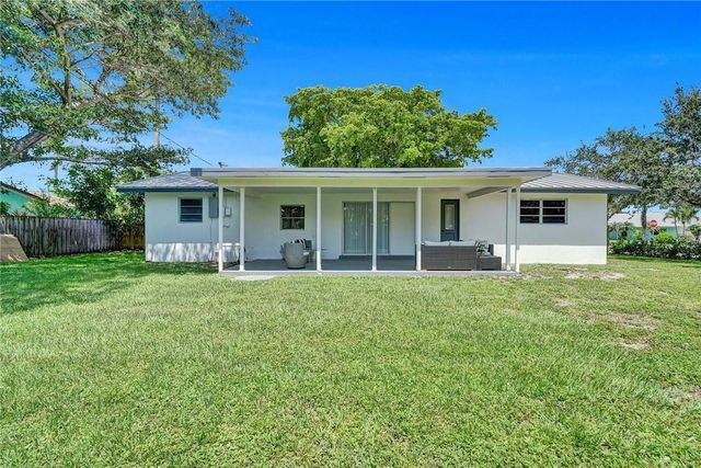 5101 NE 27th Avenue, Lighthouse Point, FL 33064
