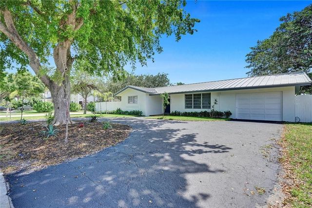 5101 NE 27th Avenue, Lighthouse Point, FL 33064