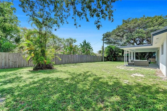 5101 NE 27th Avenue, Lighthouse Point, FL 33064