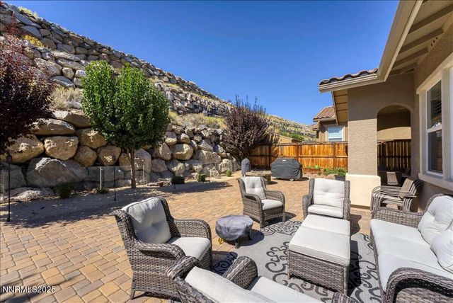 1671 Crescent Pointe Court, Reno, NV 89523