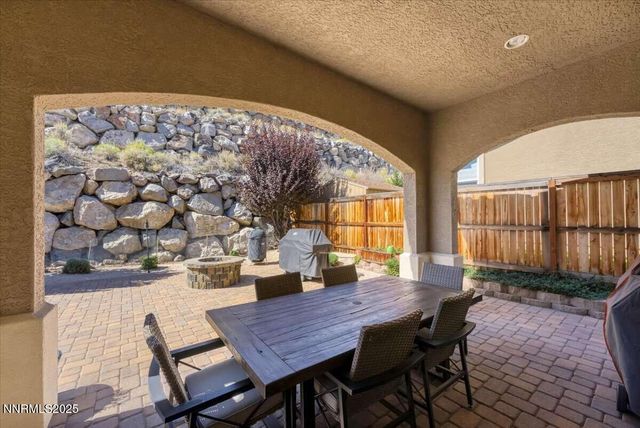 1671 Crescent Pointe Court, Reno, NV 89523