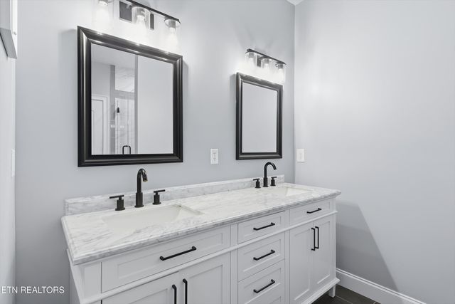 3410 Jason Place, Sevierville, TN 37876