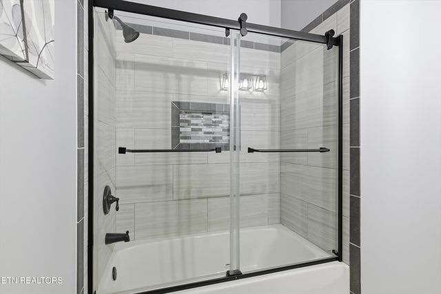 3410 Jason Place, Sevierville, TN 37876