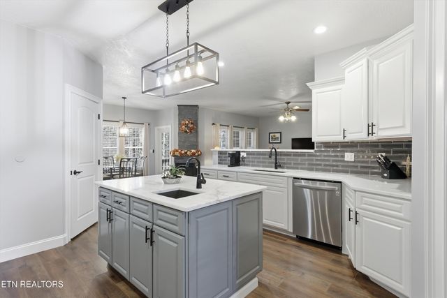 3410 Jason Place, Sevierville, TN 37876