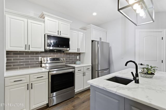 3410 Jason Place, Sevierville, TN 37876