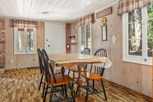 149 Creekside Dr, Camp Connell, CA 95223