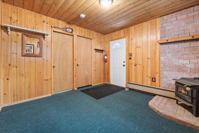 149 Creekside Dr, Camp Connell, CA 95223