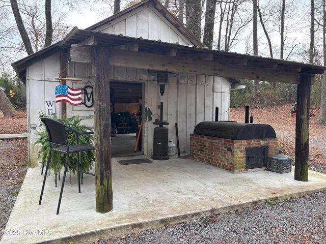 390 Phillips Hill Road, Conway, NC 27820