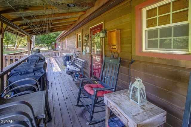 1149 Tranquility Hills Way, Cosby, TN 37722