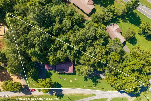 1149 Tranquility Hills Way, Cosby, TN 37722