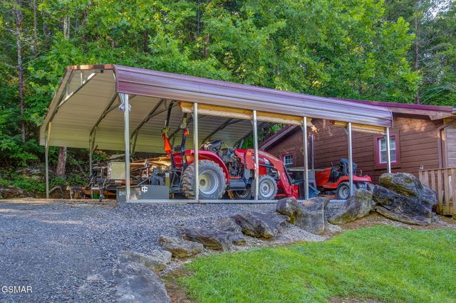 1149 Tranquility Hills Way, Cosby, TN 37722