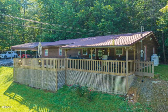 1149 Tranquility Hills Way, Cosby, TN 37722
