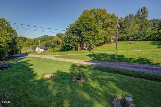 1149 Tranquility Hills Way, Cosby, TN 37722