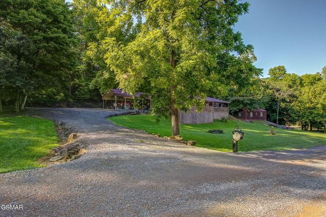 1149 Tranquility Hills Way, Cosby, TN 37722