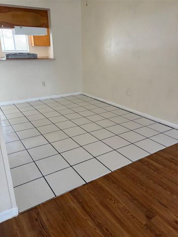 2210 Buchanan Drive, Baytown, TX 77520