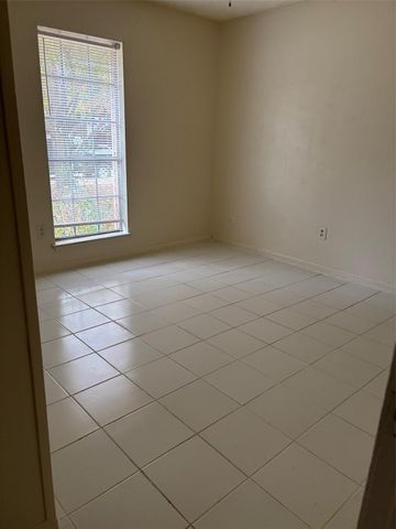 2210 Buchanan Drive, Baytown, TX 77520