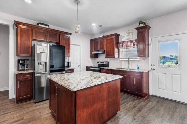 4169 Road 5503, Cleveland, TX 77327