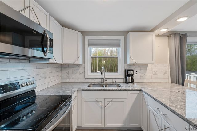 9467 Madison Avenue, Cicero, NY 13029