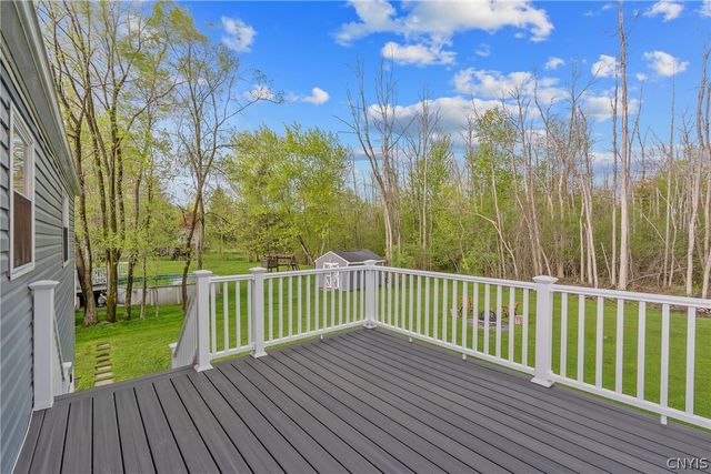 9467 Madison Avenue, Cicero, NY 13029